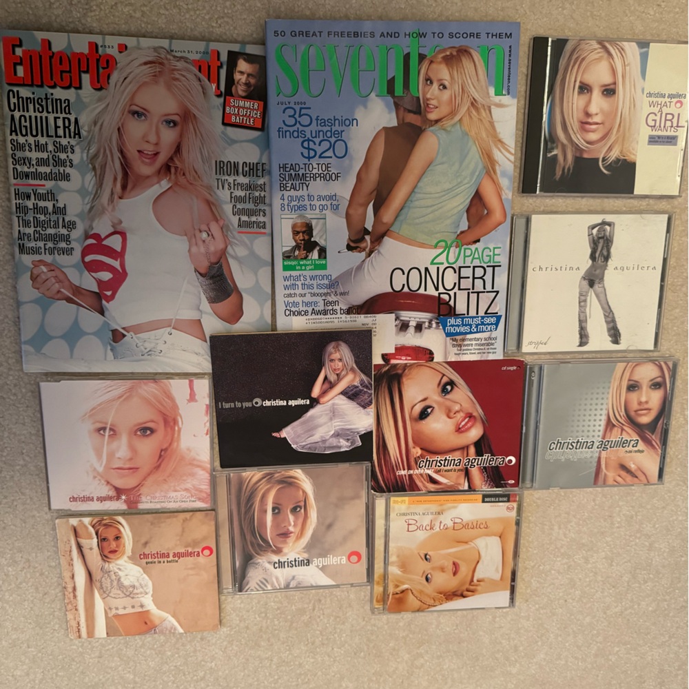 Christina Aguilera Y2k CD and Magazine Collection - Picture 2 of 2